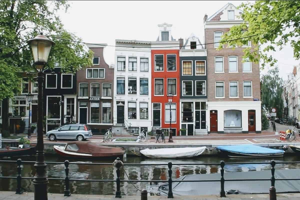 How Much Money You Need To Live Comfortably In The Netherlands Info